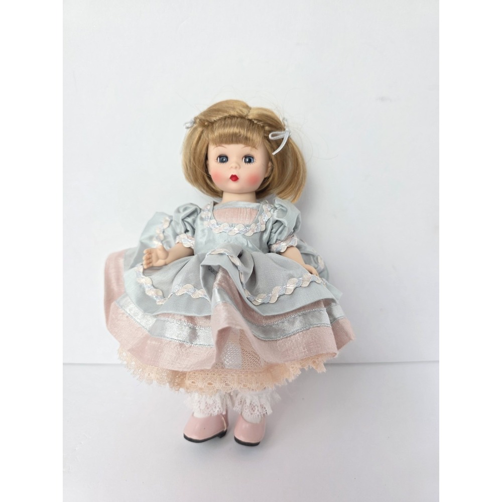 Madame Alexander‎ doll 8" Madame's Best 38045 2004 Collectors